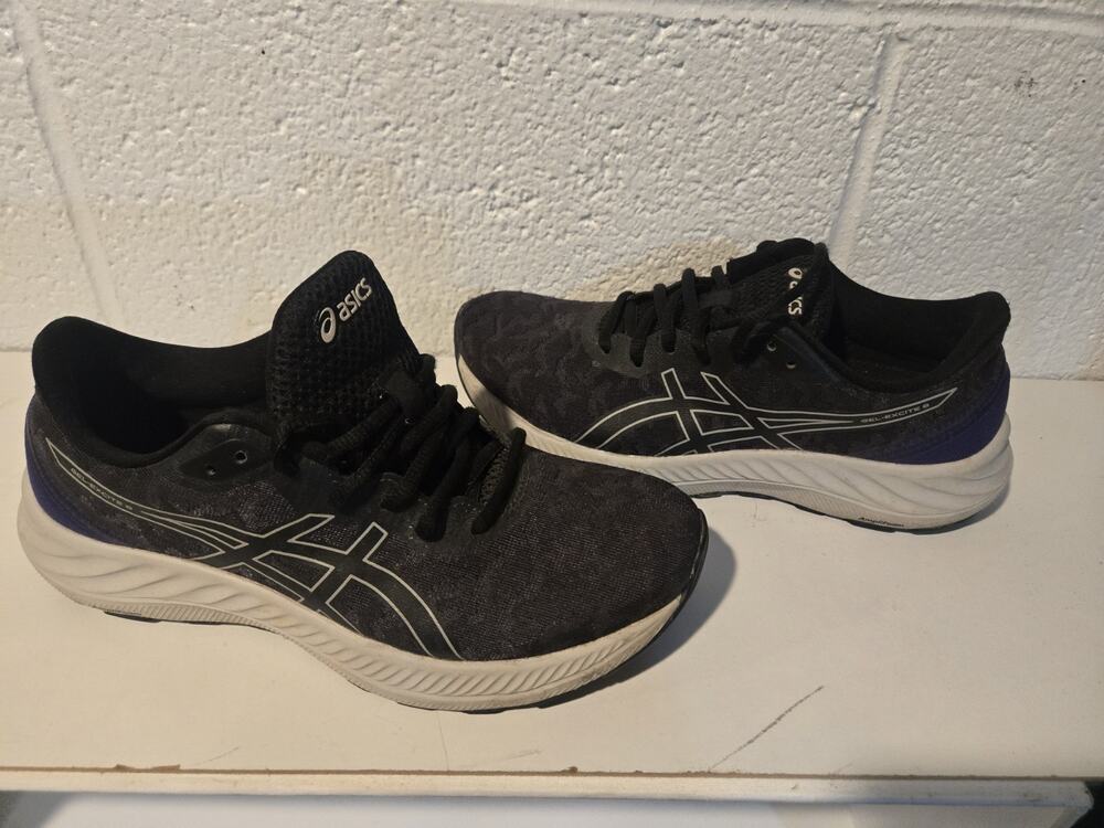 Asics Gel Excite 8 Womens Shoes Black Purple Size 8 Used Good Condition
